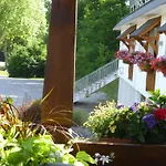 Restaurant Les Pins Logis Hotel