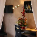 Restaurant Les Pins Logis 2*