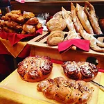 Restaurant Les Pins Logis Hotel 2*