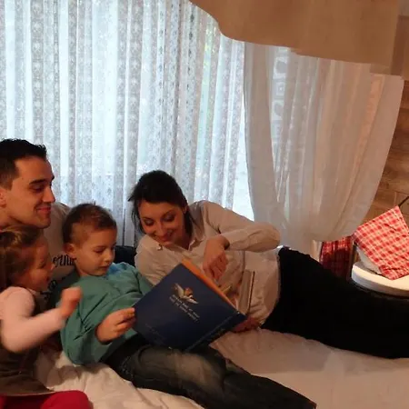 Restaurant Les Pins Logis Hotel 2*