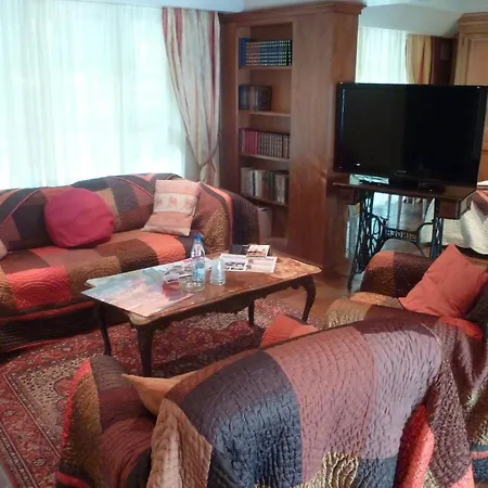 ホテル Restaurant Les Pins Logis