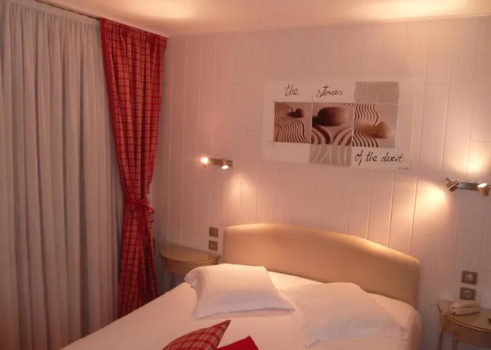 Hotel Restaurant Les Pins Logis