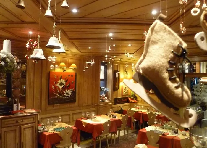 Restaurant Les Pins Logis 2* Haguenau