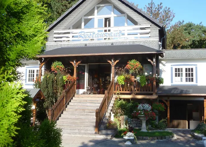 Hotel Restaurant Les Pins Logis