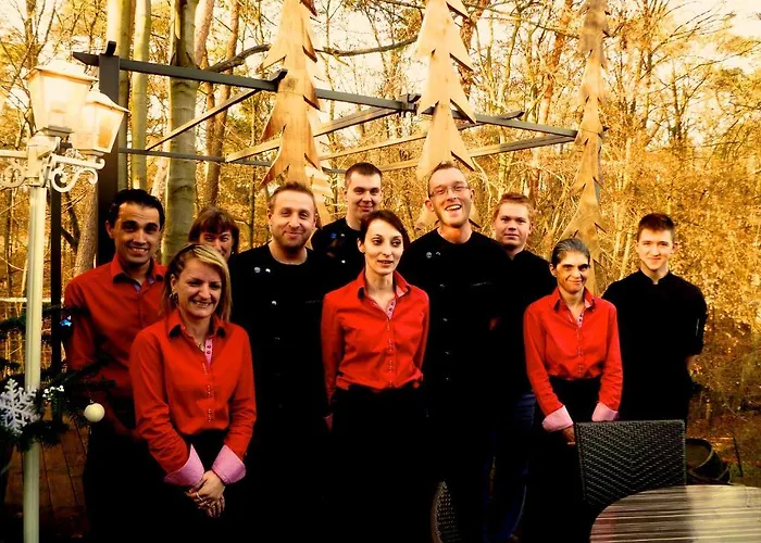 Restaurant Les Pins Logis Hotel