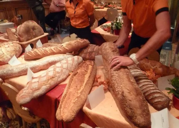 Restaurant Les Pins Logis Haguenau