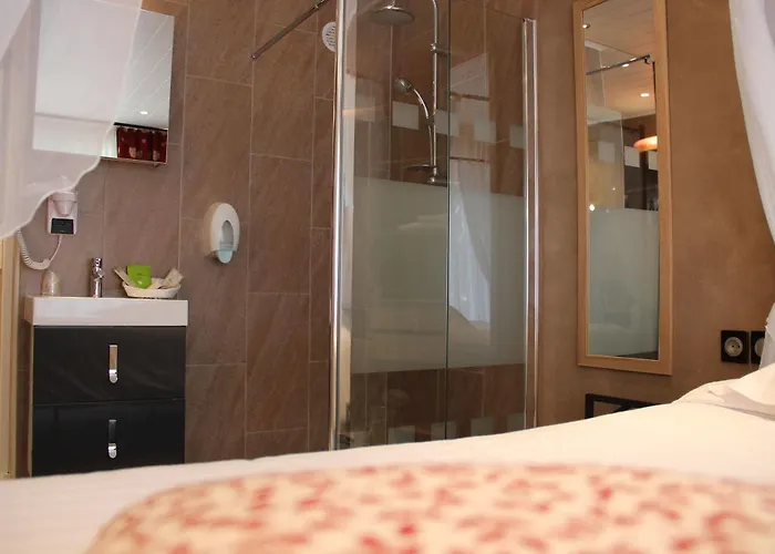 Restaurant Les Pins Logis Hotel Haguenau