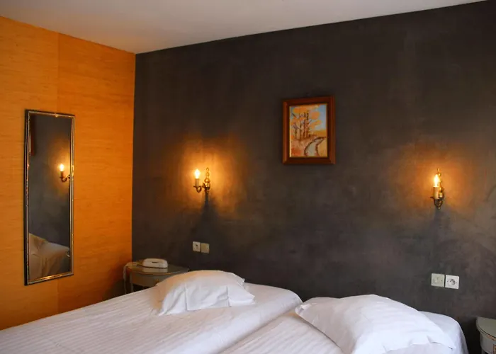 Hotel Restaurant Les Pins Logis Haguenau